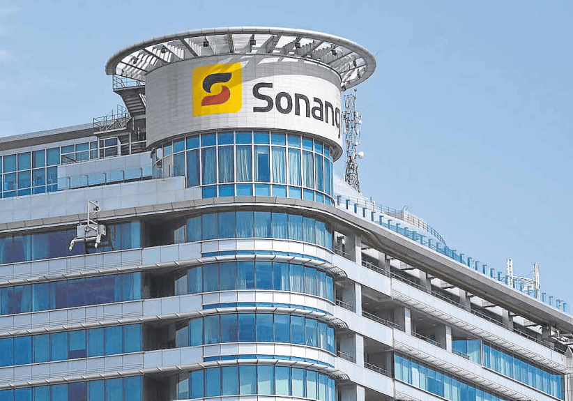 A Sonangol é a estatal angolana que atua na exploração, produção, refino, transporte e comercialização de hidrocarbonetos