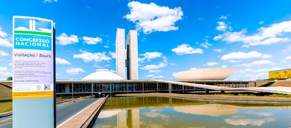Vista da fachada do edifício do Congresso Nacional, em Brasília.