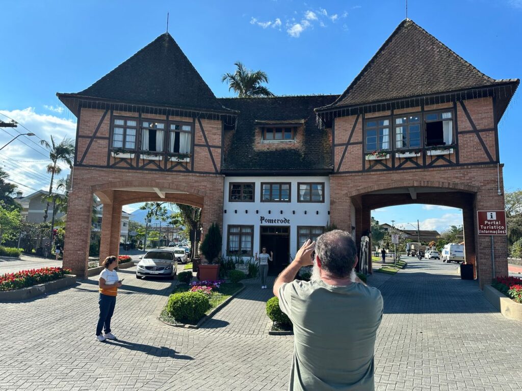Pomerode, em Santa Catarina, é considerada a cidade mais "alemã" do Brasil.