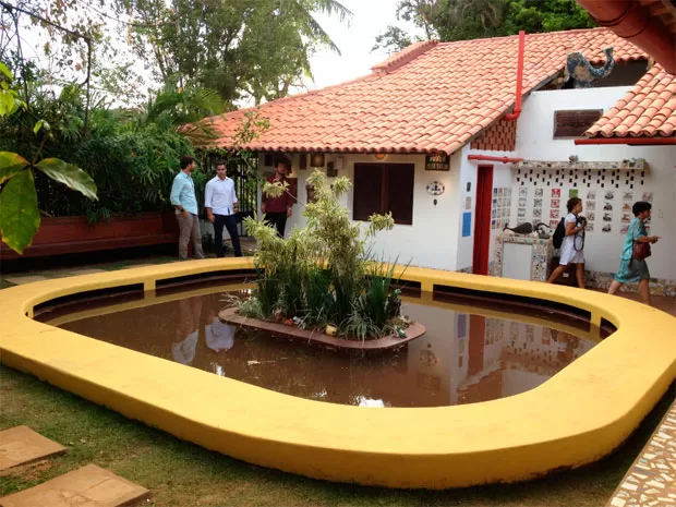 A casa onde viveu Jorge Amado, em Salvador, está aberta ao público.