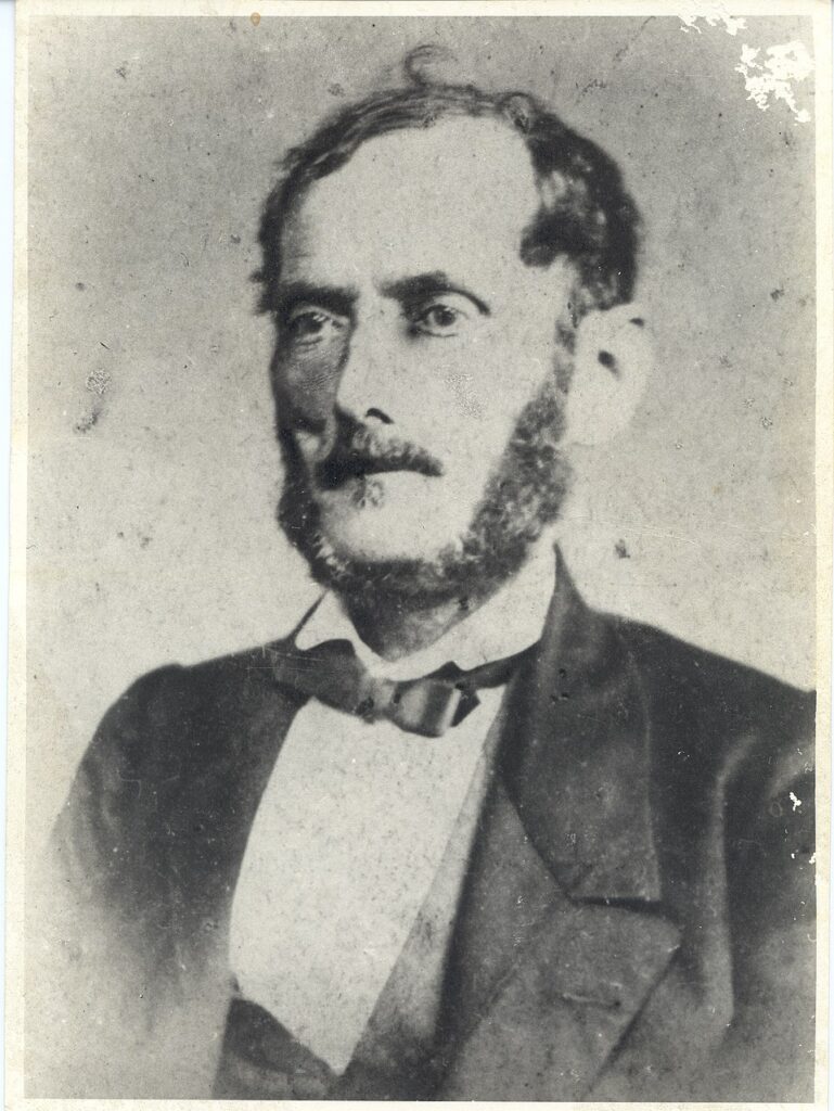 O brasileiro Hércules Frlorence foi o primeiro a utilizar o termo "fotografia".