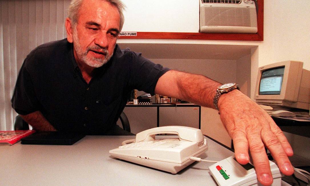 Nélio Nicolai, o inventor do Bina, sistema de identificação de chamadas faleceu em 2017. 