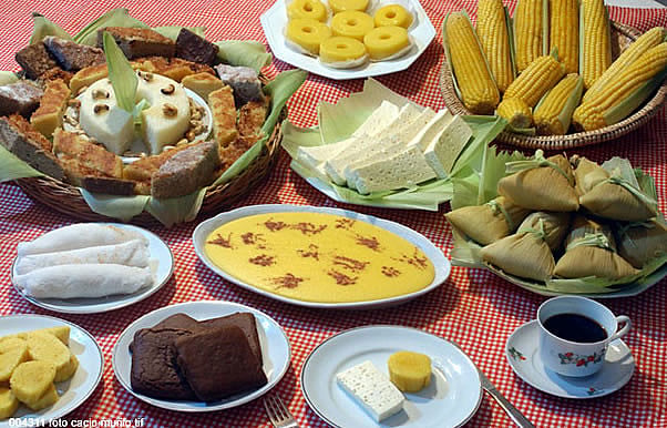 Passamos o ano todo aguardando junho para comermos as comidas típicas dos festejos juninos.