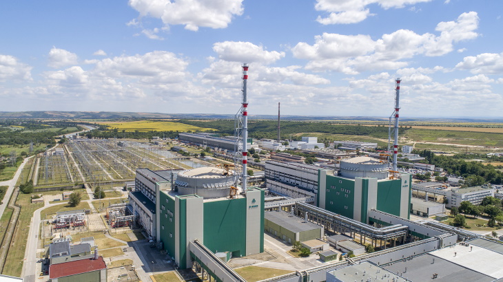 Localizada na cidade de Kozloduy, na Bulgária, a Usina Nuclear de Kozloduy é a maior central nuclear da região do Sudeste Europeu.